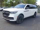 New 2025 Lincoln Navigator L Reserve image 2