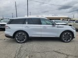New 2025 Lincoln Aviator Reserve w/ Luxury Package image 3