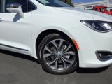 Used 2018 Chrysler Pacifica Limited w/ Tire & Wheel Group image 3