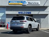 New 2025 Jeep Grand Cherokee L Altitude image 2