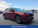 Used 2022 Toyota Highlander XLE image 3