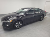 Used 2022 Nissan Altima 2.5 SV image 2