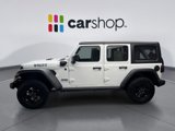 Used 2024 Jeep Wrangler Unlimited image 2