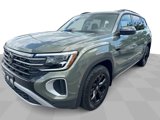 Certified 2024 Volkswagen Atlas Peak Edition SEL image 4