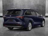 New 2025 Toyota Sienna Platinum image 2