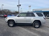 Used 2023 Toyota 4Runner TRD Off-Road image 2