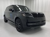 Used 2024 Land Rover Range Rover Long Wheelbase SE image 2