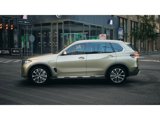 New 2026 BMW X5 xDrive50e w/ Premium Package image 4