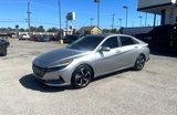 Used 2021 Hyundai Elantra SEL w/ Convenience + Premium Package image 2