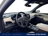 Used 2023 Chevrolet Traverse LT image 2