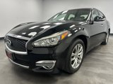 Used 2017 INFINITI Q70 3.7 image 2