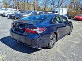 Used 2021 Toyota Camry SE image 3