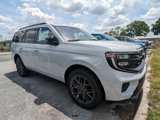 New 2025 Ford Expedition Platinum image 2