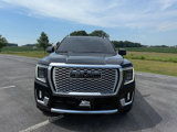 Used 2022 GMC Yukon XL Denali image 2