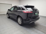 Used 2023 Ford Edge SEL image 5