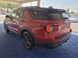Used 2025 Ford Explorer ST image 4
