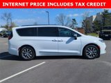 New 2025 Chrysler Pacifica Pinnacle image 3