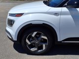 Used 2023 Hyundai Venue Limited image 2