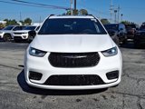 New 2026 Chrysler Pacifica Limited image 2