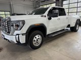 Used 2024 GMC Sierra 3500 Denali image 4