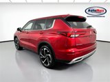 Used 2024 Mitsubishi Outlander SE image 5