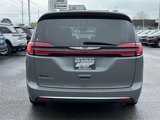 Used 2022 Chrysler Pacifica Touring-L image 6