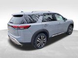 New 2025 Nissan Pathfinder Platinum image 5