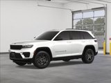 New 2025 Jeep Grand Cherokee Altitude image 2