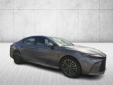 Used 2025 Toyota Camry XLE image 3