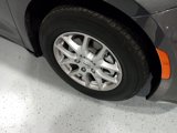 Used 2023 Chrysler Pacifica Touring-L image 3
