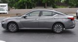 Used 2024 Nissan Altima 2.5 SV image 2