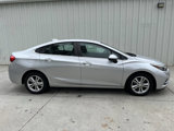 Used 2018 Chevrolet Cruze LT image 2
