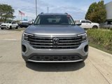 New 2026 Volkswagen Atlas SE image 2