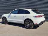 Certified 2025 Porsche Macan image 3