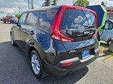 Used 2022 Kia Soul LX w/ Technology Package image 3