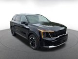 Used 2024 Kia Sorento S image 3