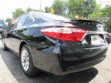 Used 2015 Toyota Camry LE image 6