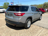 Used 2018 Chevrolet Traverse LT image 3