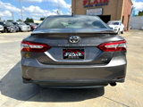 Used 2018 Toyota Camry XLE image 6