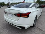 Used 2021 Nissan Altima 2.5 SV w/ SV Premium Package image 3