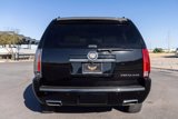 Used 2013 Cadillac Escalade Premium image 4
