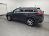 Used 2018 Jeep Cherokee Limited w/ Luxury Group image 3