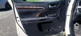 Used 2015 Toyota Highlander Limited image 6