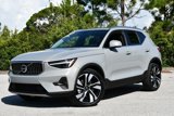 Used 2024 Volvo XC40 B5 Plus image 2
