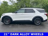 Used 2025 Ford Explorer ST image 4