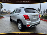 Used 2018 Chevrolet Trax LT w/ LT Convenience Package image 4