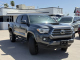Used 2017 Toyota Tacoma TRD Sport image 2