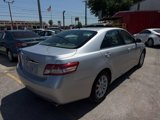 Used 2011 Toyota Camry XLE w/ XLE Extra-Value Pkg #2 image 5