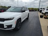 New 2025 Jeep Grand Cherokee L Summit image 3