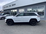 New 2025 Jeep Grand Cherokee Altitude image 3